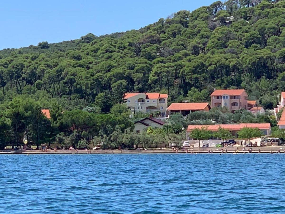 Apartments Villa Lora Kraj  Exterior foto