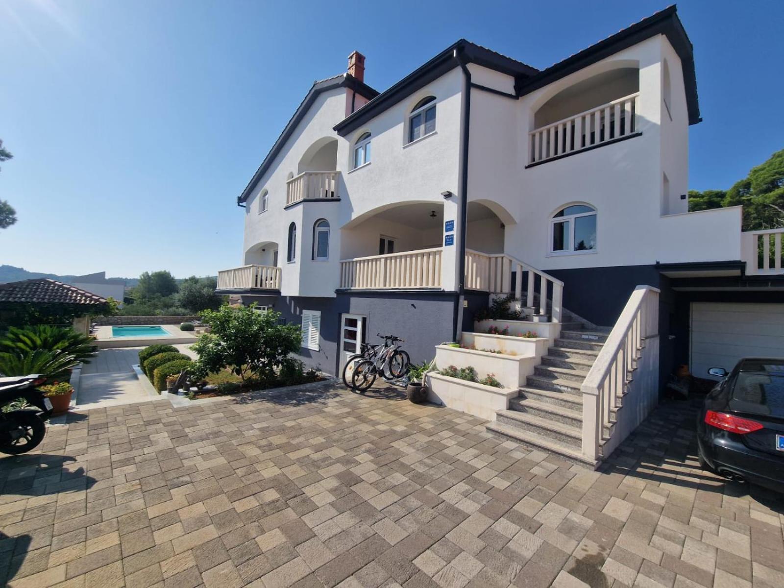 Apartments Villa Lora Kraj  Exterior foto